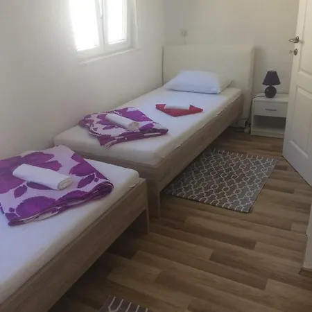 Kuca Za Odmor Tomic
