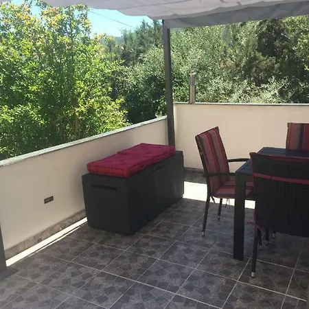 Kuca Za Odmor Tomic * Марина