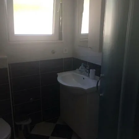 Kuca Za Odmor Tomic Villa